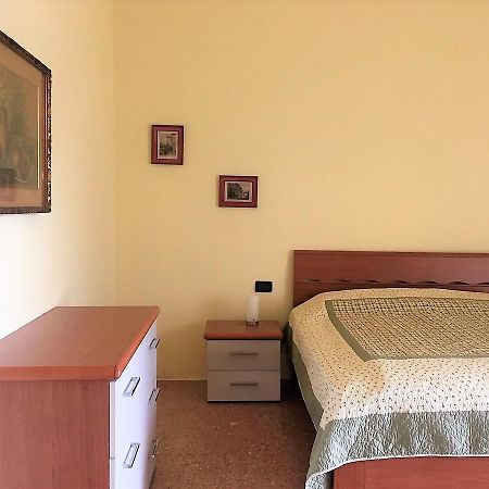 Appartamento Del Sole Desenzano del Garda Exteriör bild