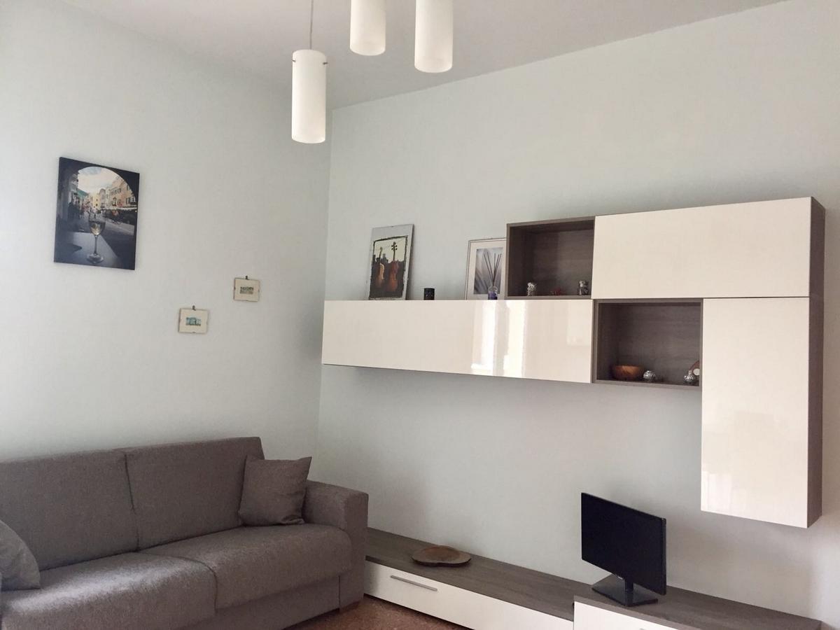 Appartamento Del Sole Desenzano del Garda Exteriör bild