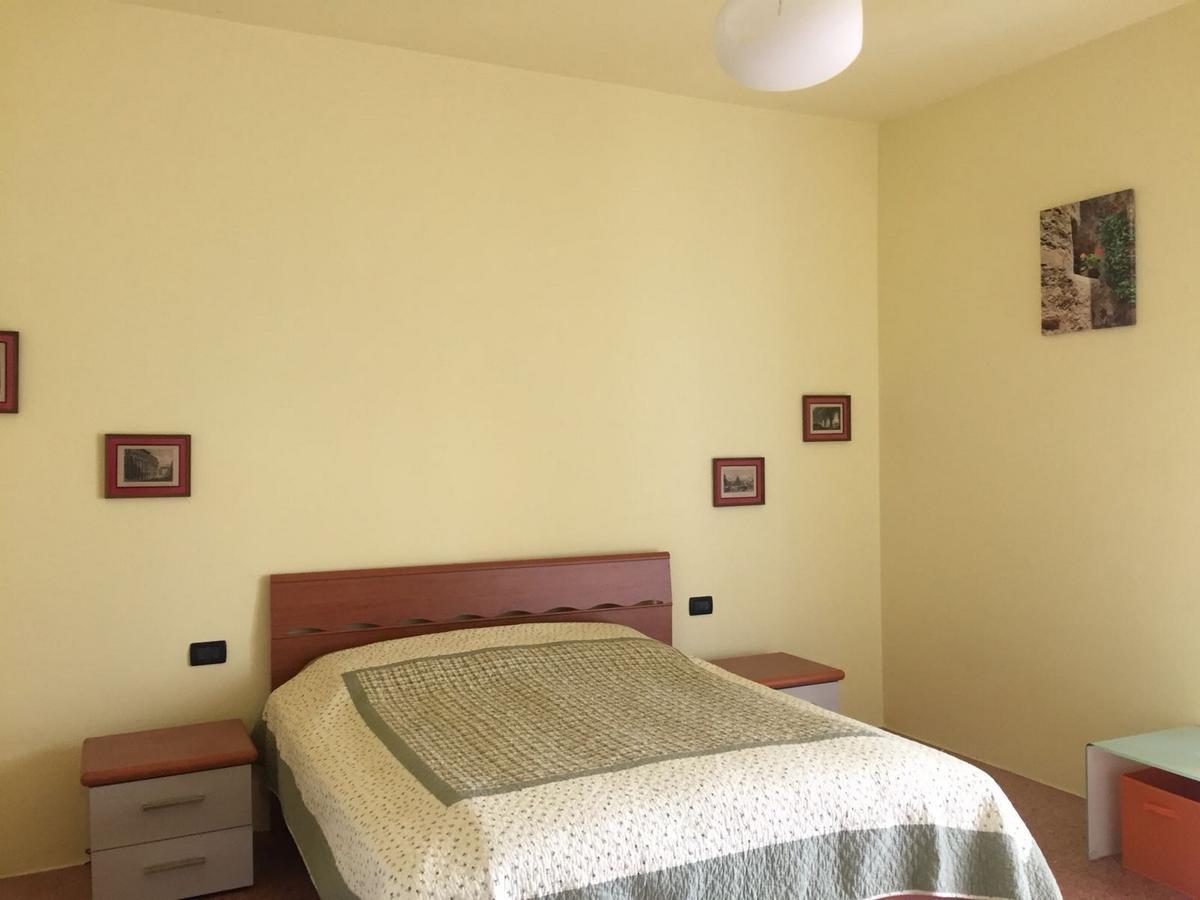 Appartamento Del Sole Desenzano del Garda Exteriör bild