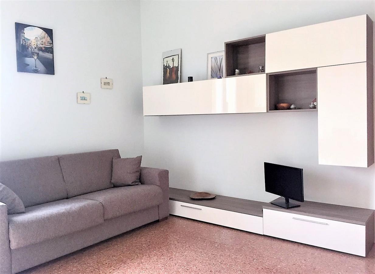 Appartamento Del Sole Desenzano del Garda Exteriör bild