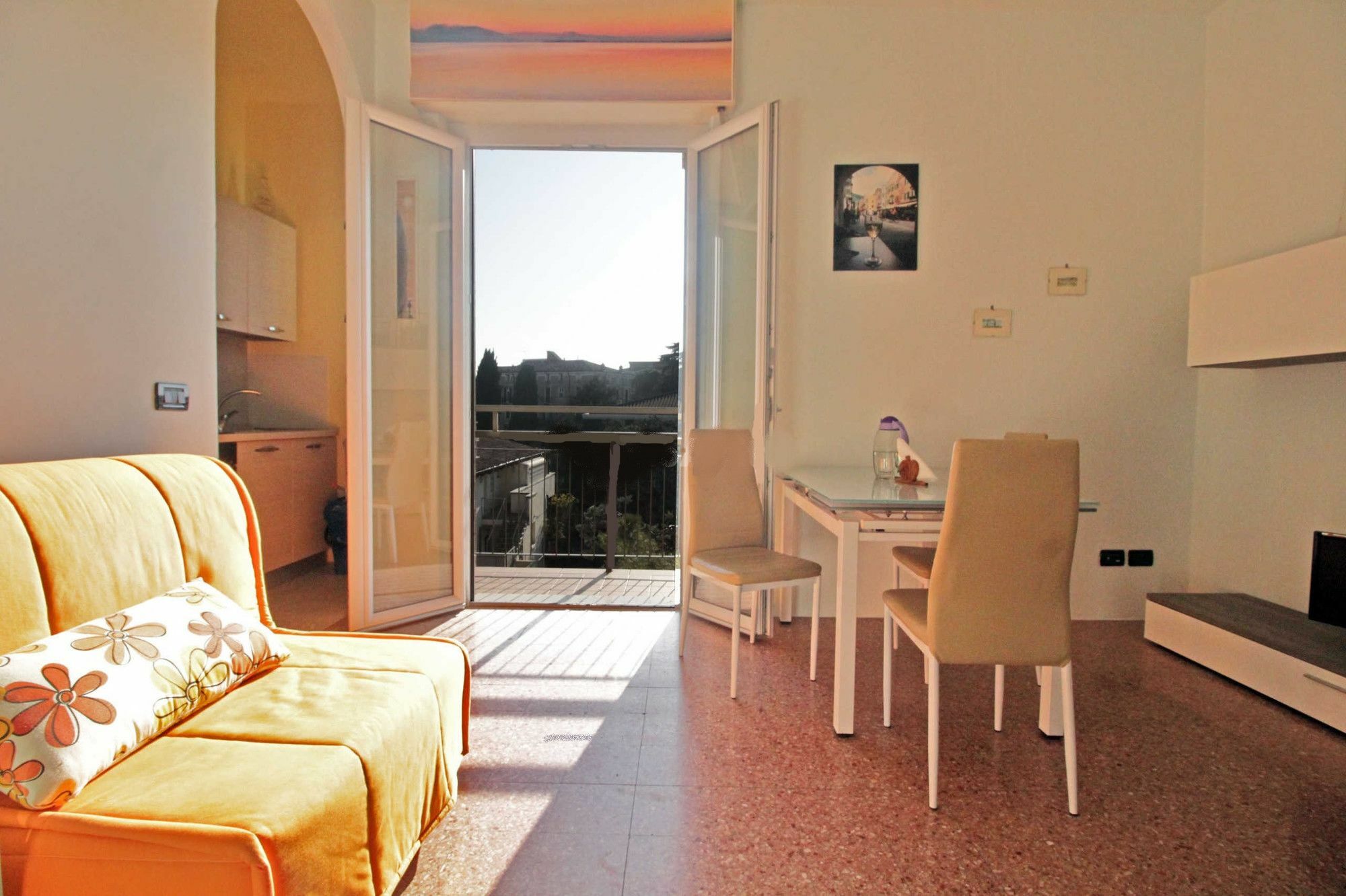 Appartamento Del Sole Desenzano del Garda Exteriör bild